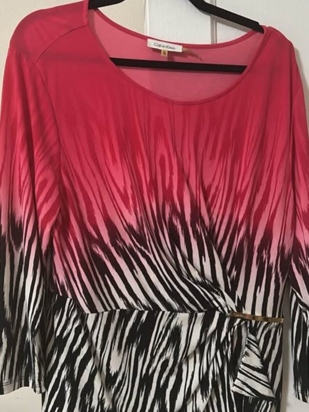 Calvin Klein Pink Zebra Print Wrap Top XL